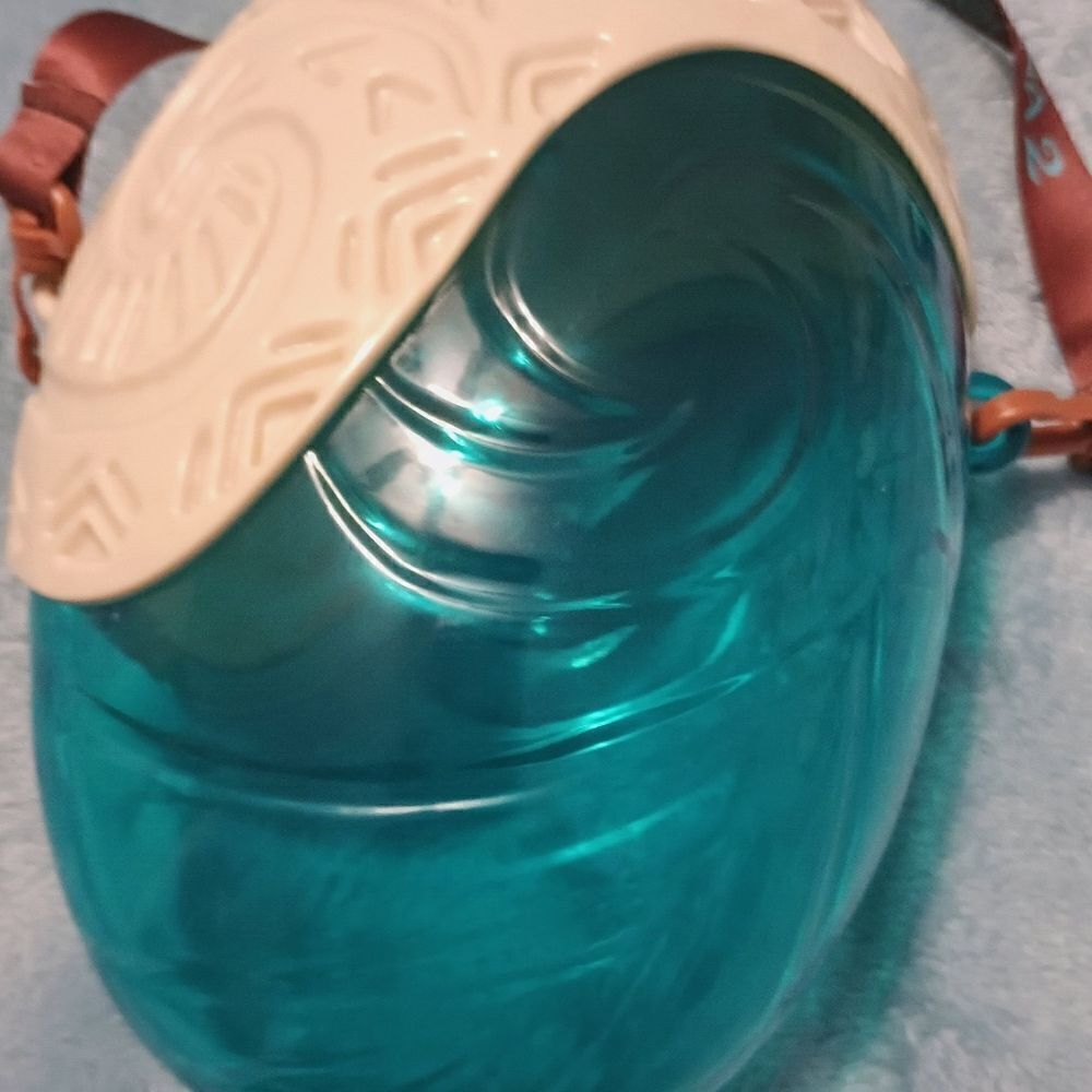 Disney Moana 2 Popcorn Bucket. With adjustable strap. Collectible - Picture 4 of 11